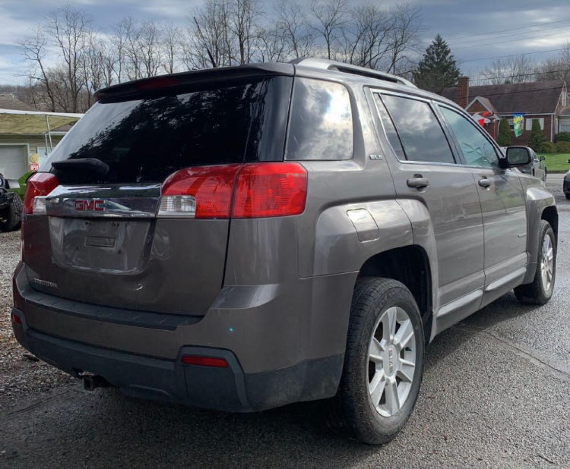 Photo 4 from auction – 2011 GMC TERRAIN SL with VIN 2CTALMEC1B6408026