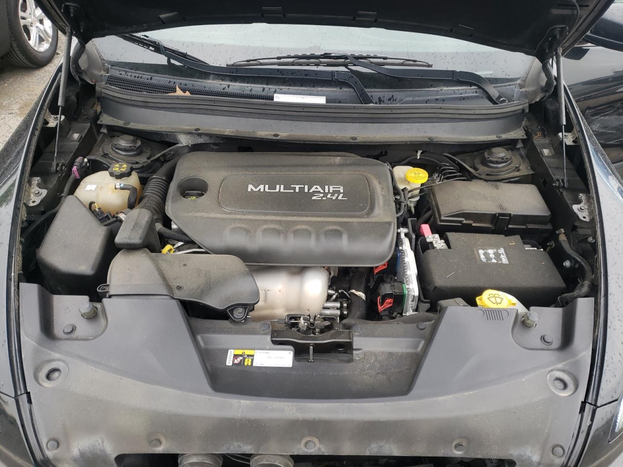 Photo 7 from auction – 2014 JEEP CHEROKEE L with VIN 1C4PJLCB6EW301855