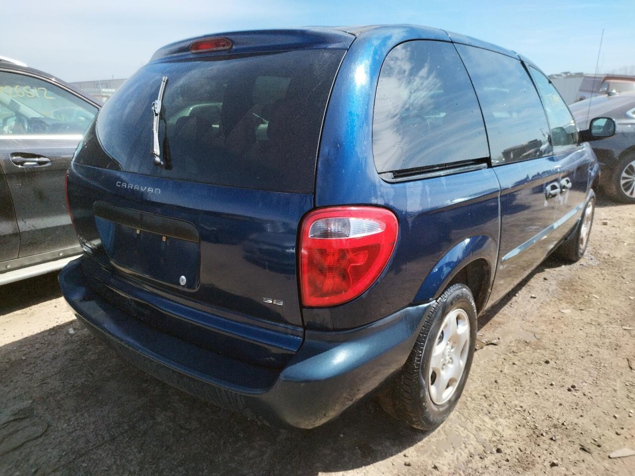 Photo 4 from auction – 2002 DODGE CARAVAN SE with VIN 1B4GP25B32B678827