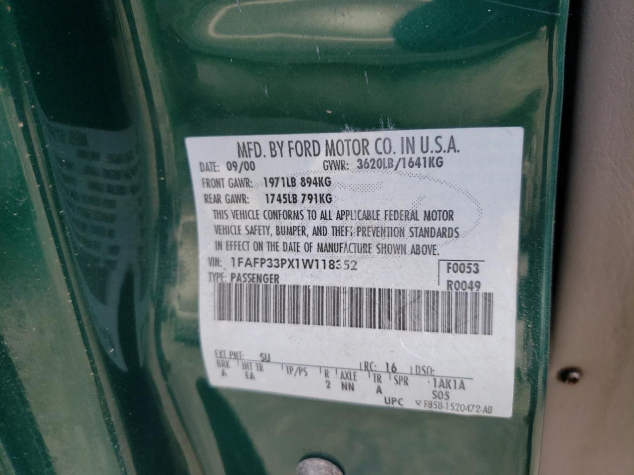 Photo 10 from auction – 2001 FORD FOCUS LX with VIN 1FAFP33PX1W118352