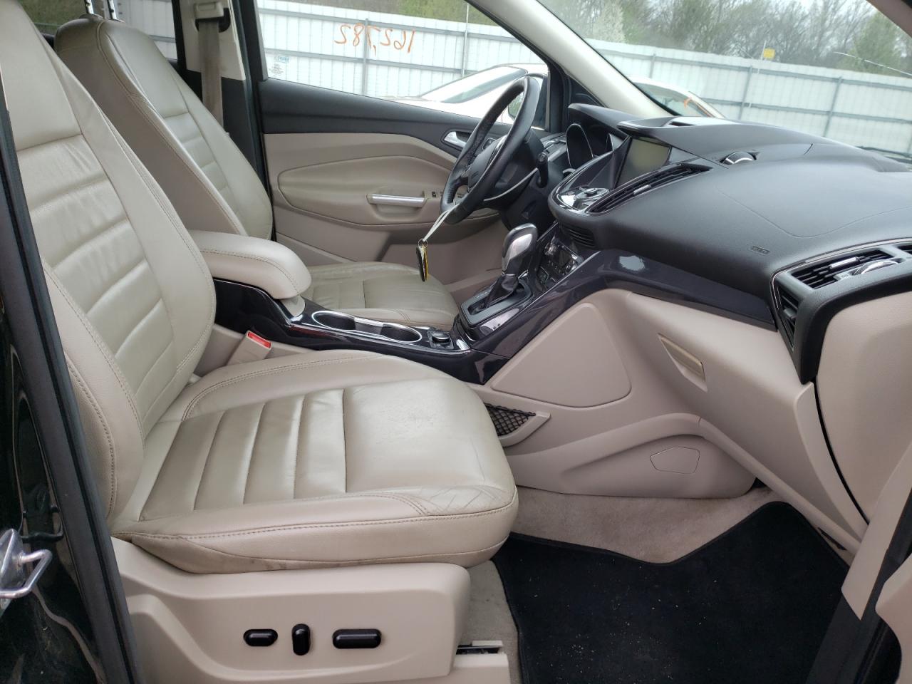 Photo 5 from auction – 2015 FORD ESCAPE TIT with VIN 1FMCU0J95FUA32678
