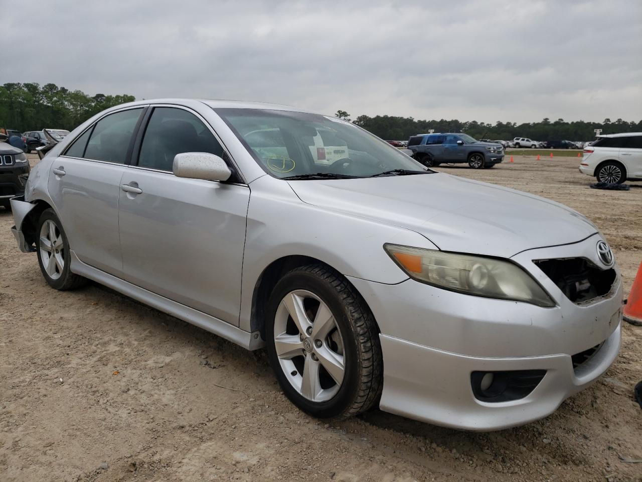 TOYOTA CAMRY BASE 2011 with VIN 4T1BF3EK4BU193747 - Photo from auction