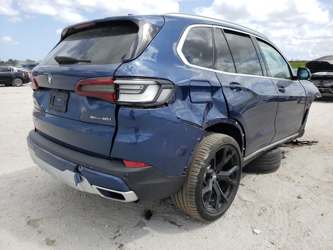 Photo 4 from auction – 2020 BMW X5 SDRIVE with VIN 5UXCR4C07L9D38387
