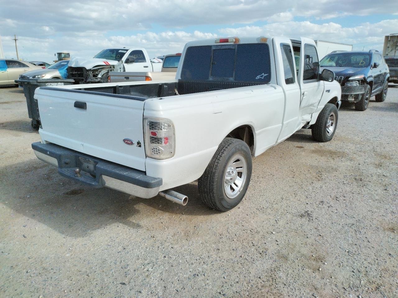 Photo 4 from auction – 1999 FORD RANGER SUP with VIN 1FTYR14V3XPB00907