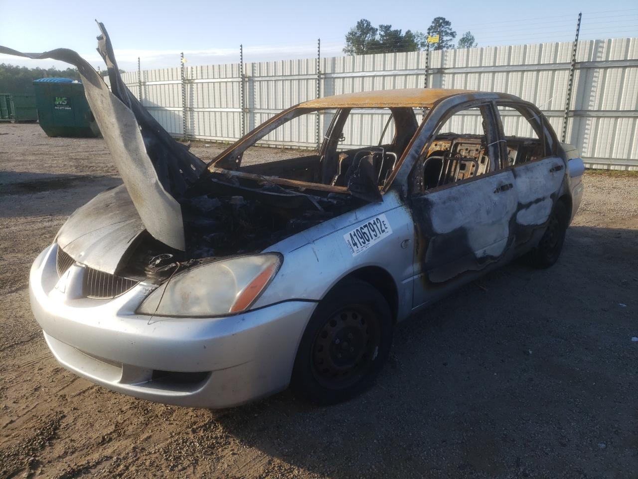 Photo 9 from auction – 2005 MITSUBISHI LANCER ES with VIN JA3AJ26E85U054323