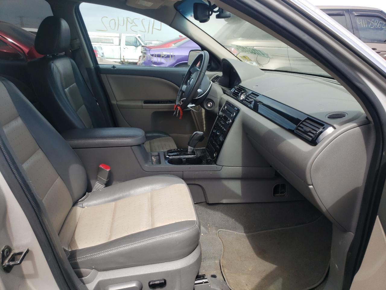 Photo 5 from auction – 2008 MERCURY SABLE LUXU with VIN 1MEHM40W88G604450