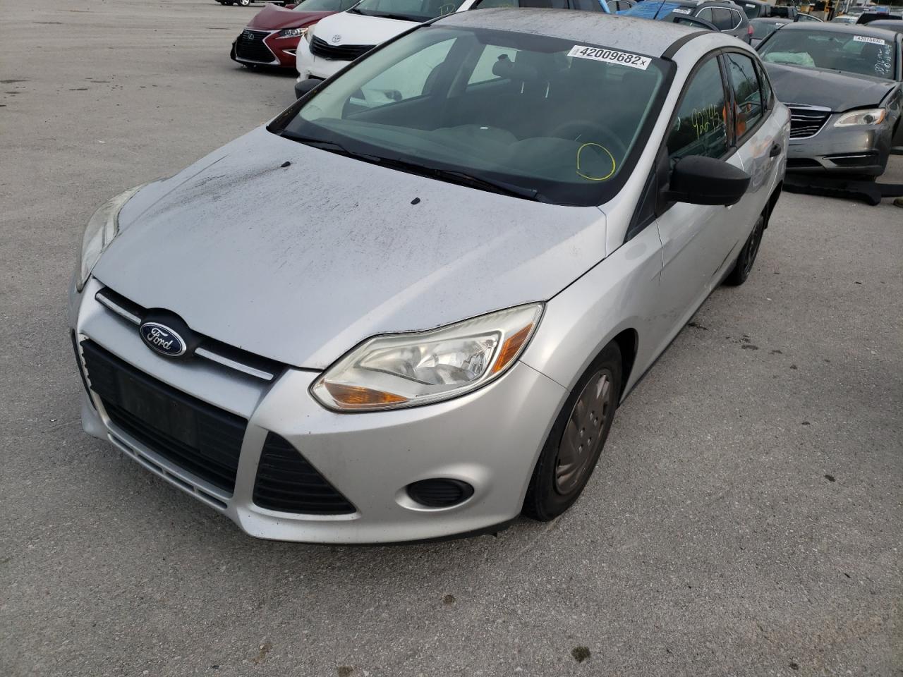 Photo 2 from auction – 2013 FORD FOCUS S with VIN 1FADP3E21DL290574