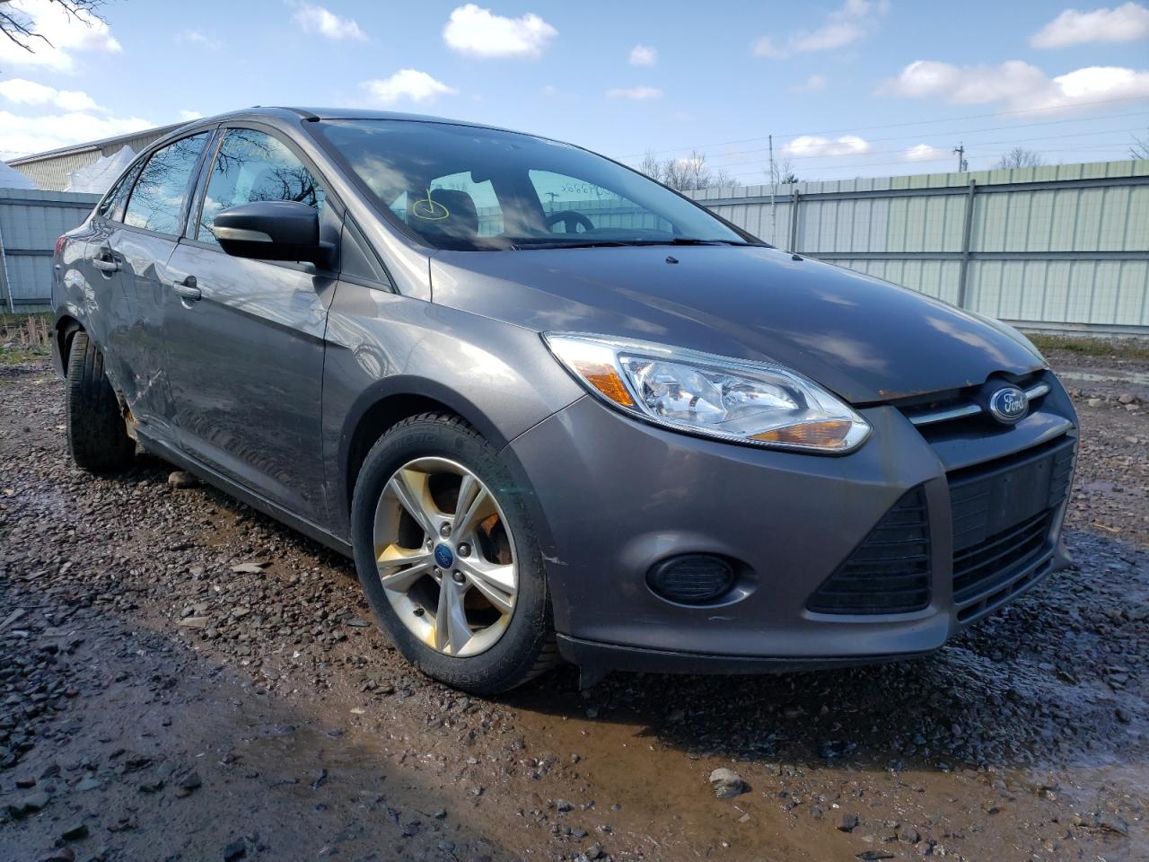 FORD FOCUS SE 2013 with VIN 1FADP3F29DL240200 - Photo from auction