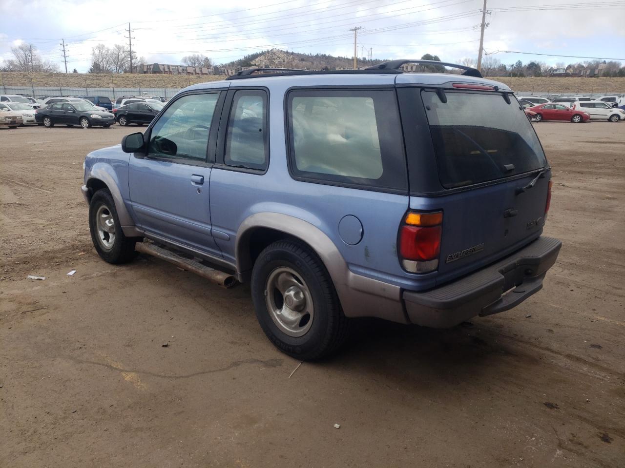 Photo 3 from auction – 1997 FORD EXPLORER with VIN 1FMCU24X4VUC13615