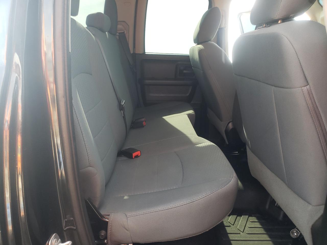 Photo 6 from auction – 2016 RAM 1500 ST with VIN 1C6RR7FT7GS372870