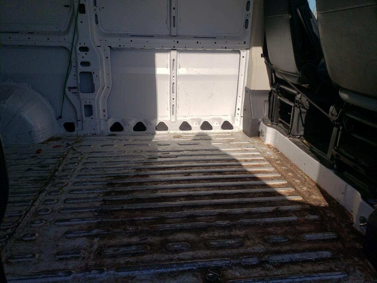 Photo 6 from auction – 2016 RAM PROMASTER with VIN 3C6TRVAG6GE108823