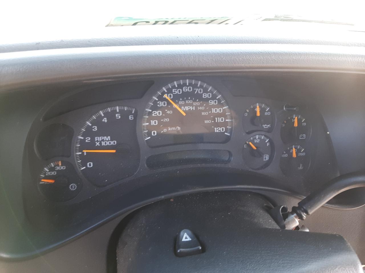 Photo 8 from auction – 2003 CHEVROLET SILVERADO with VIN 1GCGC13U83F207313