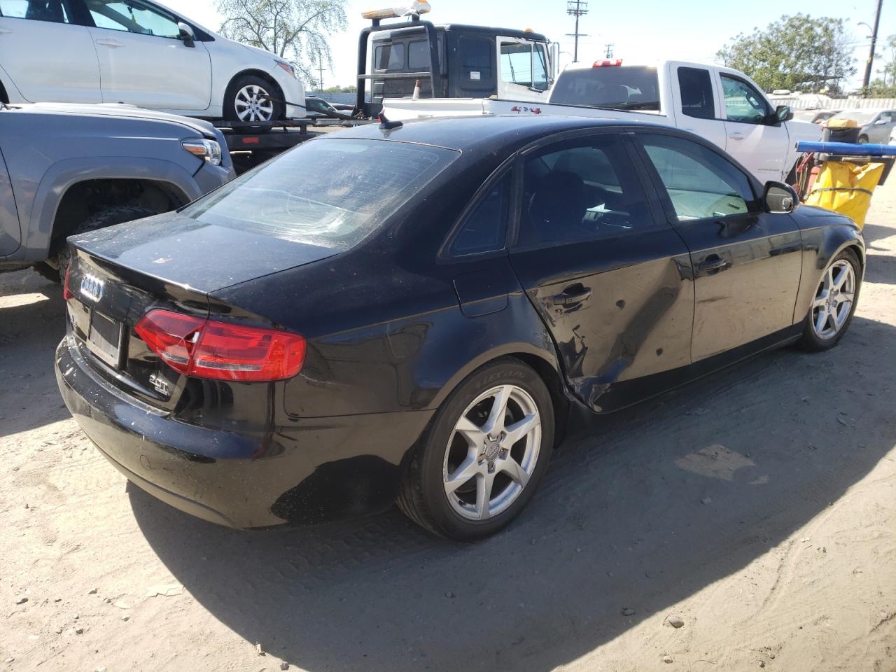 Photo 4 from auction – 2009 AUDI A4 2.0T QU with VIN WAULF78K29N010102