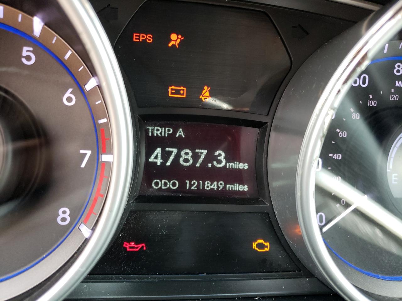 Photo 8 from auction – 2011 HYUNDAI SONATA GLS with VIN 5NPEB4AC3BH167863