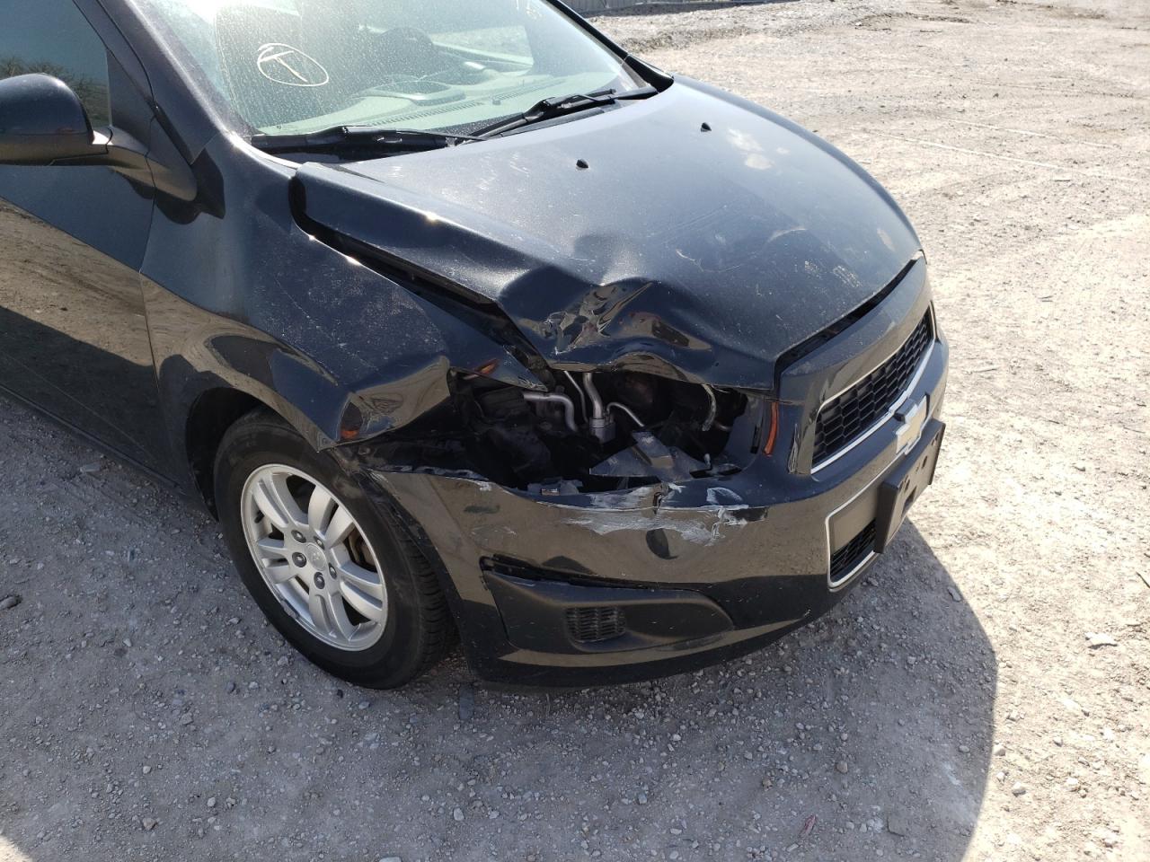Photo 9 from auction – 2013 CHEVROLET SONIC LT with VIN 1G1JC5SH5D4250577