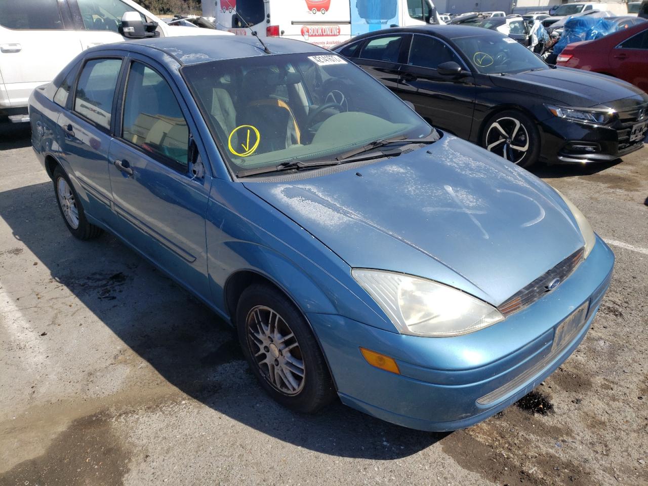FORD FOCUS 2004 with VIN 1FAHP3833YW136233 - Photo from auction