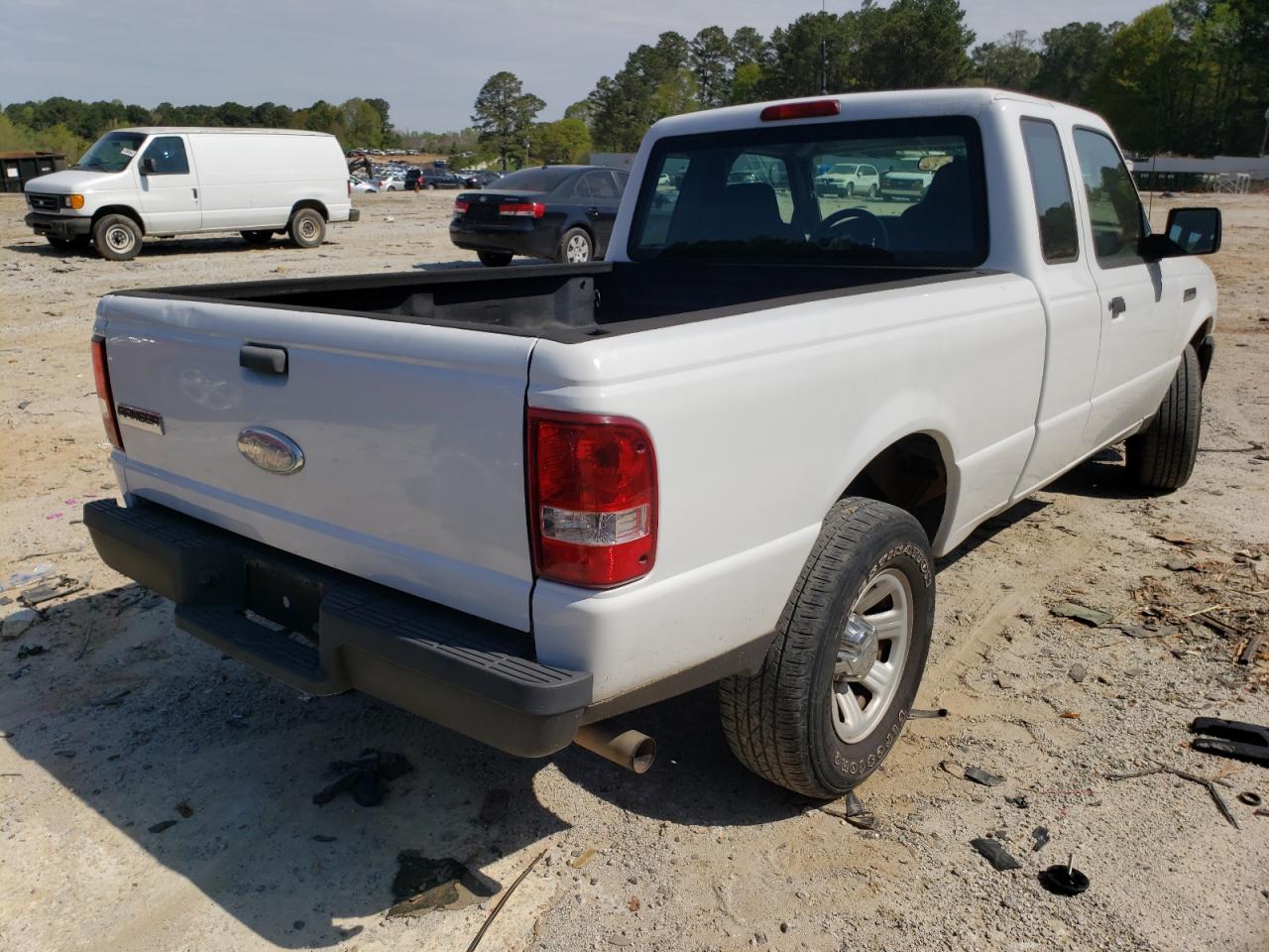 Photo 4 from auction – 2007 FORD RANGER SUP with VIN 1FTYR14U47PA56195