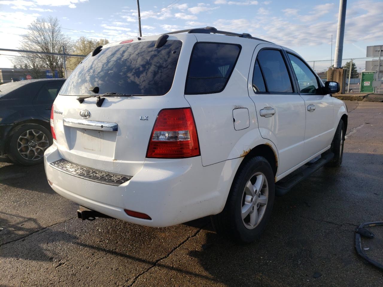 Photo 4 from auction – 2007 KIA SORENTO EX with VIN KNDJD736675669159