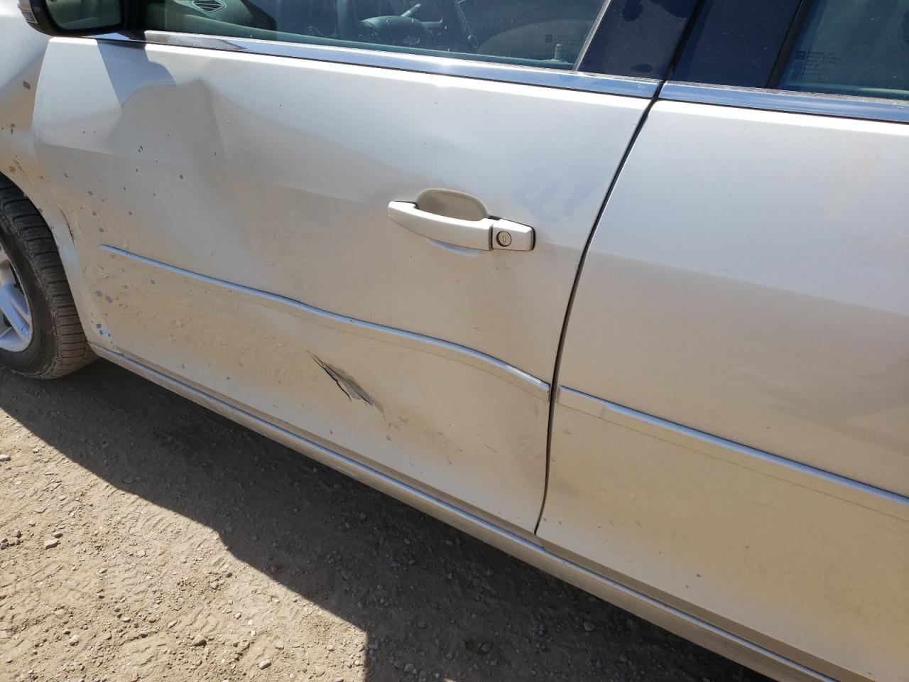 Photo 9 from auction – 2015 CHEVROLET MALIBU 1LT with VIN 1G11C5SL2FF101636
