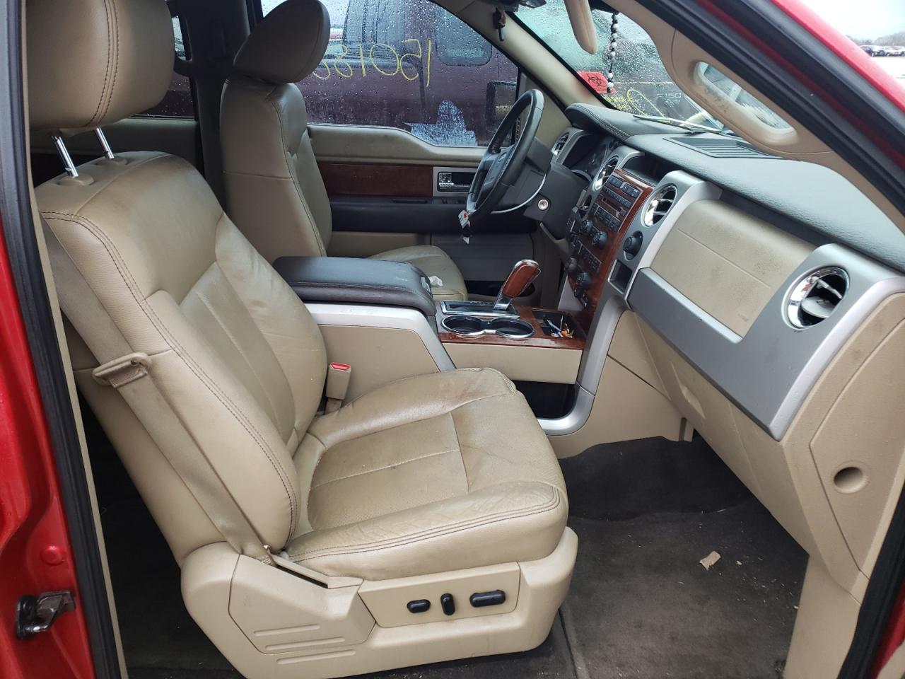 Photo 5 from auction – 2010 FORD F150 SUPER with VIN 1FTFW1CV8AKE29642
