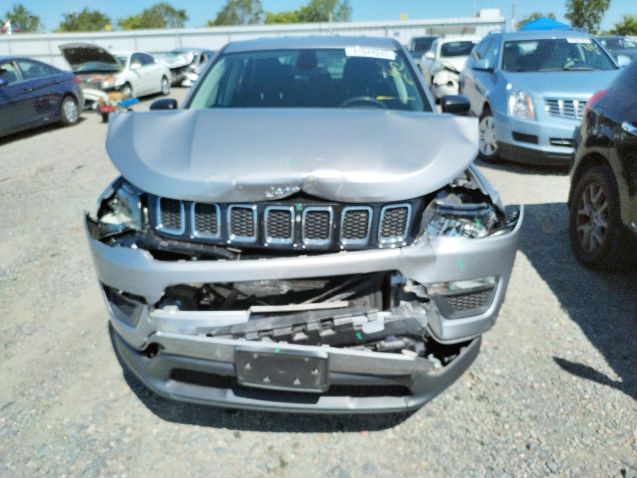 Photo 9 from auction – 2017 JEEP COMPASS SP with VIN 3C4NJCAB6HT652480