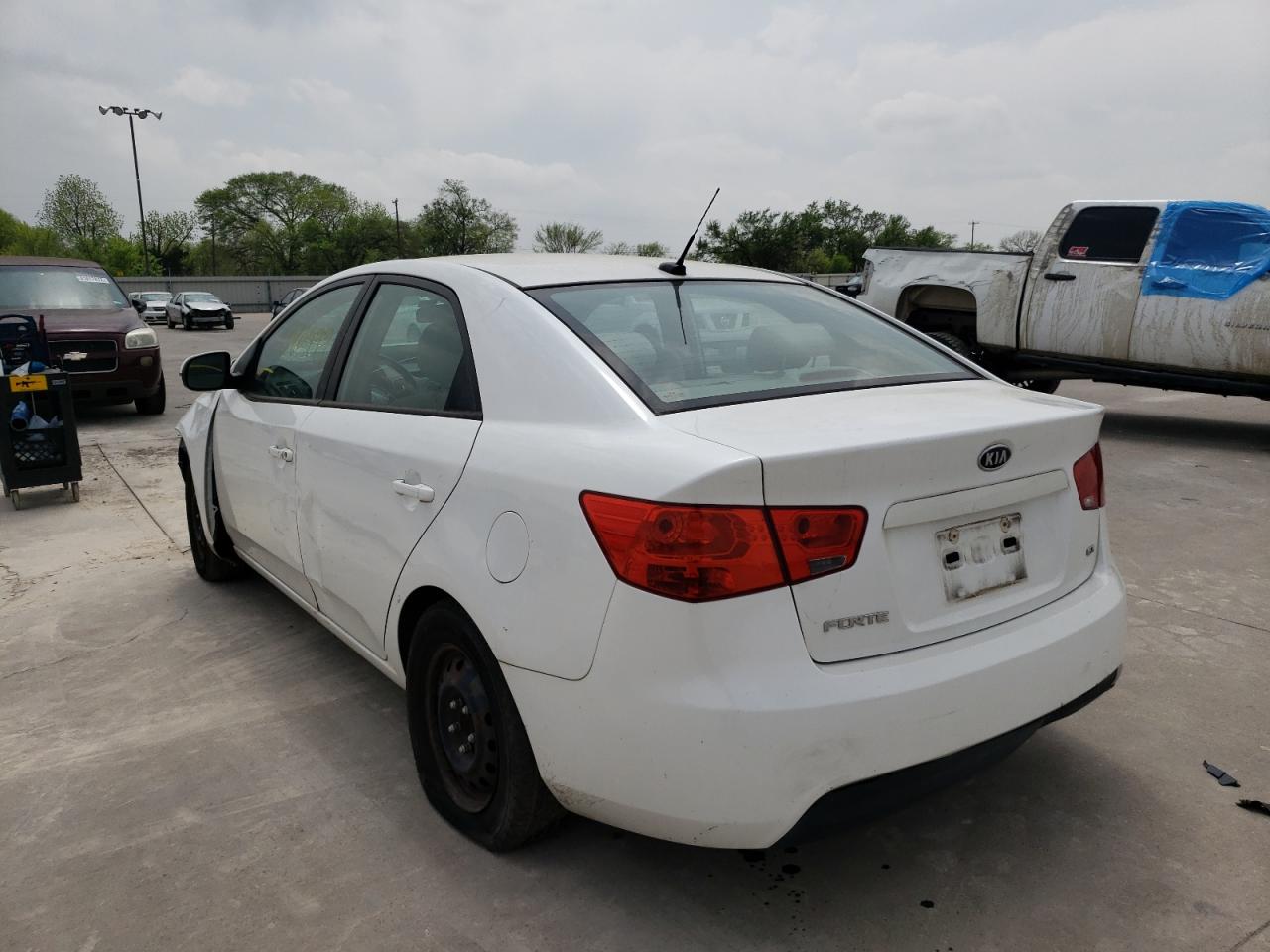 صورة رقم 3 من المزاد - 2011 KIA FORTE EX مع VIN KNAFU4A28B5426771