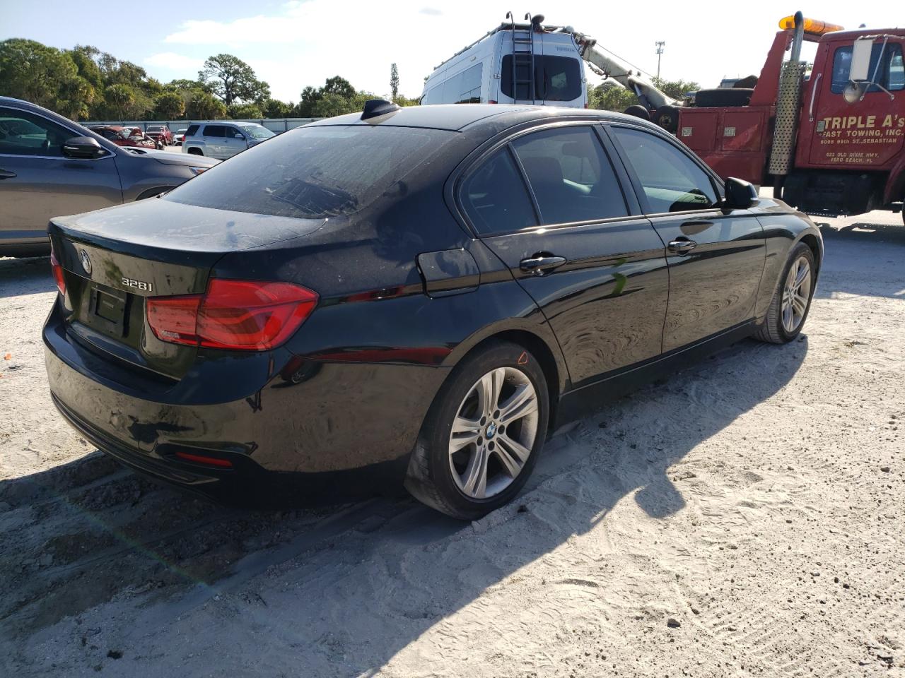 Photo 4 from auction – 2016 BMW 328 I SULE with VIN WBA8E9G56GNT42086