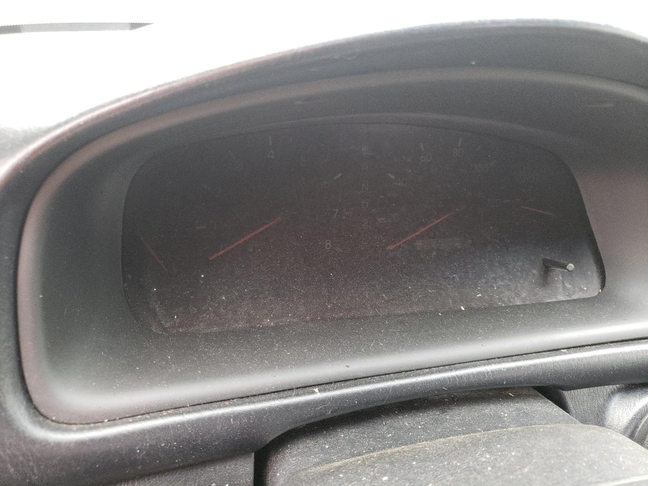 Photo 8 from auction – 2001 LEXUS ES 300 with VIN JT8BF28G615109960