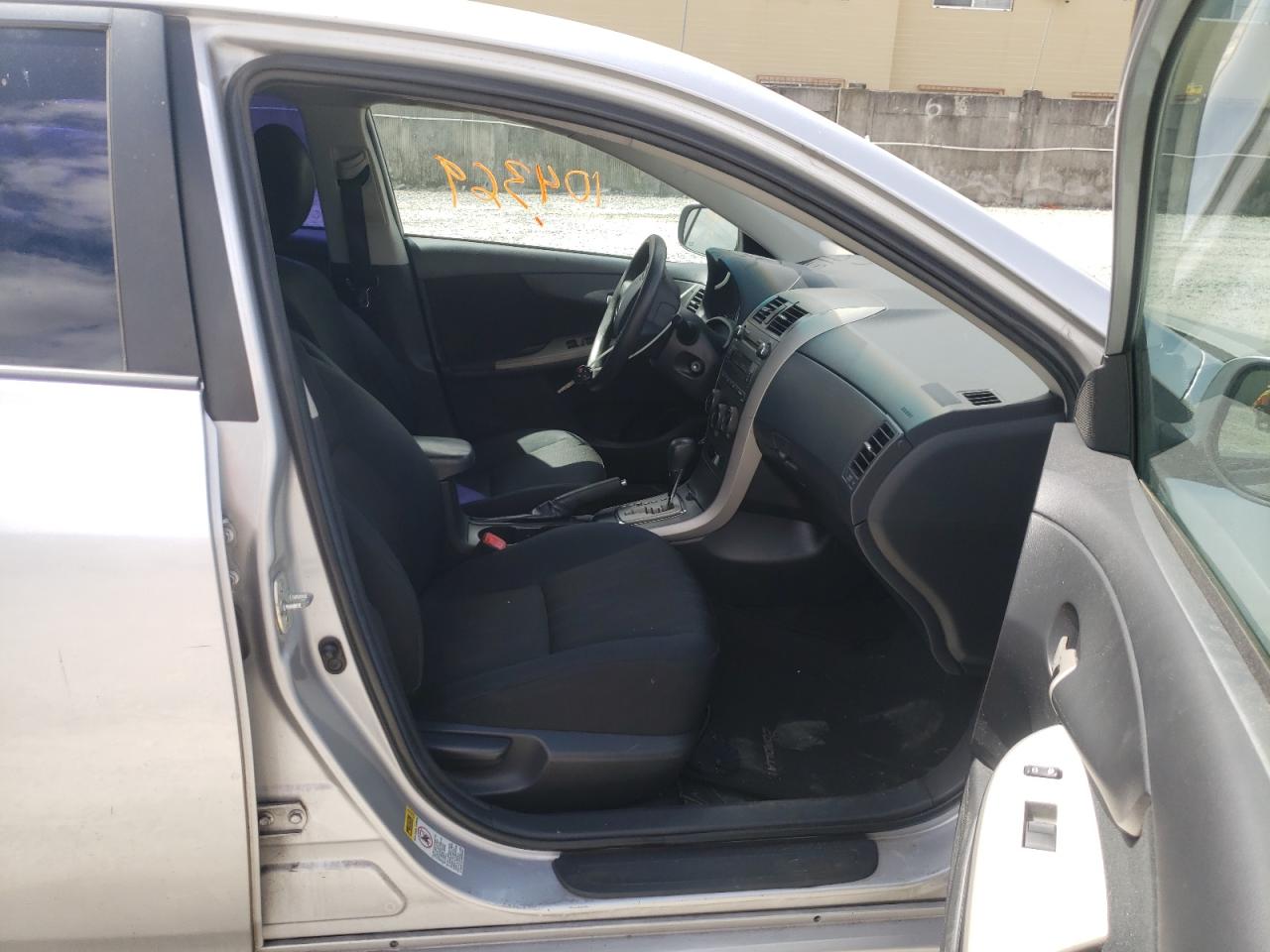 Photo 5 from auction – 2011 TOYOTA COROLLA BA with VIN 2T1BU4EE3BC699156
