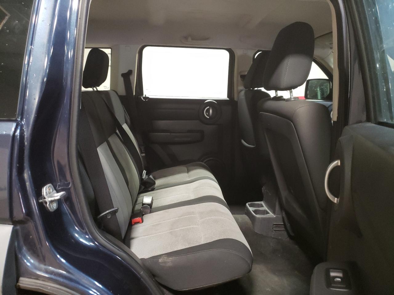 Photo 6 from auction – 2008 DODGE NITRO SXT with VIN 1D8GU28K08W113705