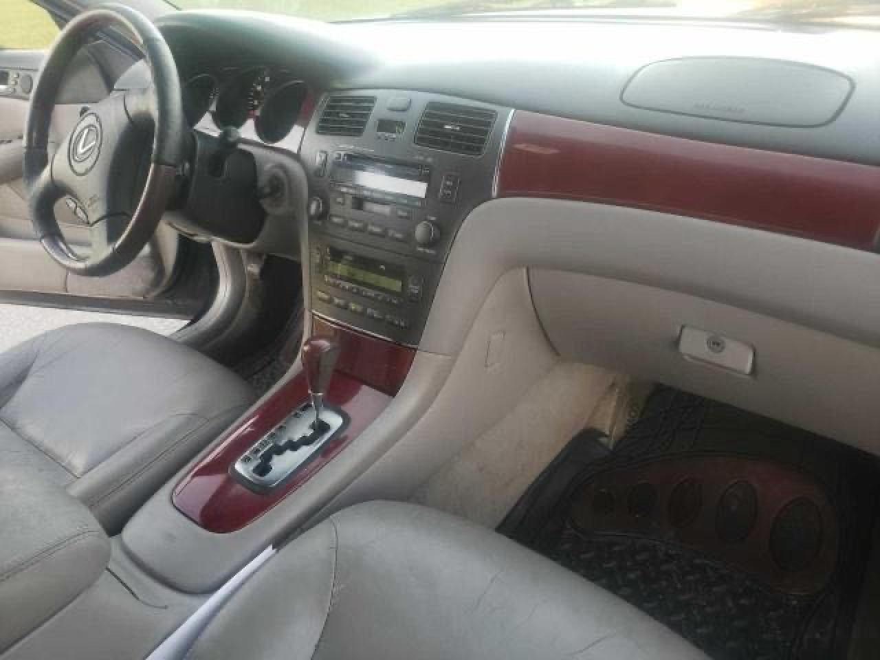 Photo 5 from auction – 2002 LEXUS ES 300 with VIN JTHBF30G020013354