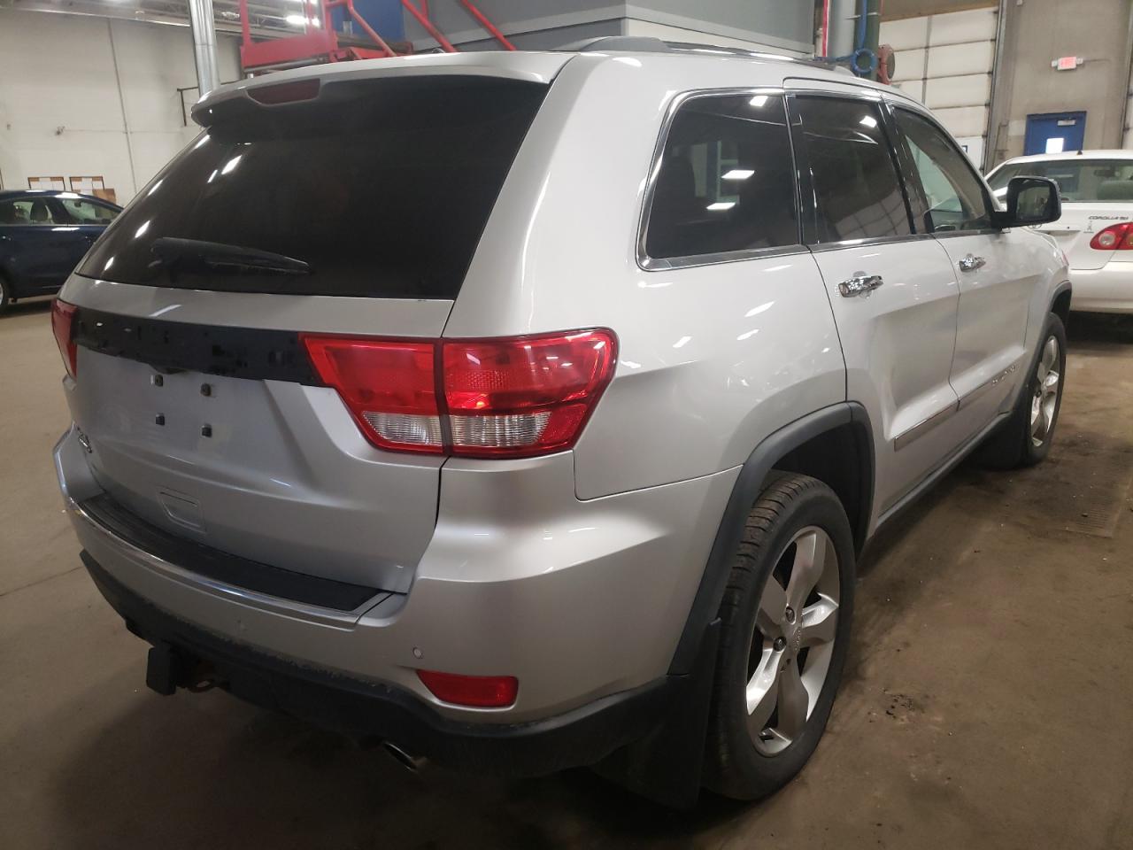 Photo 4 from auction – 2011 JEEP GRAND CHER with VIN 1J4RR5GG2BC619496