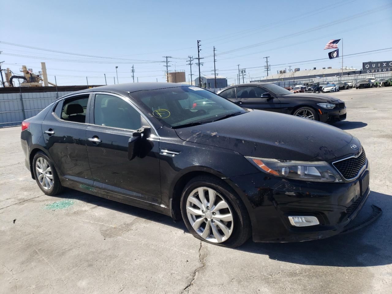 KIA OPTIMA EX 2014 with VIN 5XXGN4A70EG330763 - Photo from auction