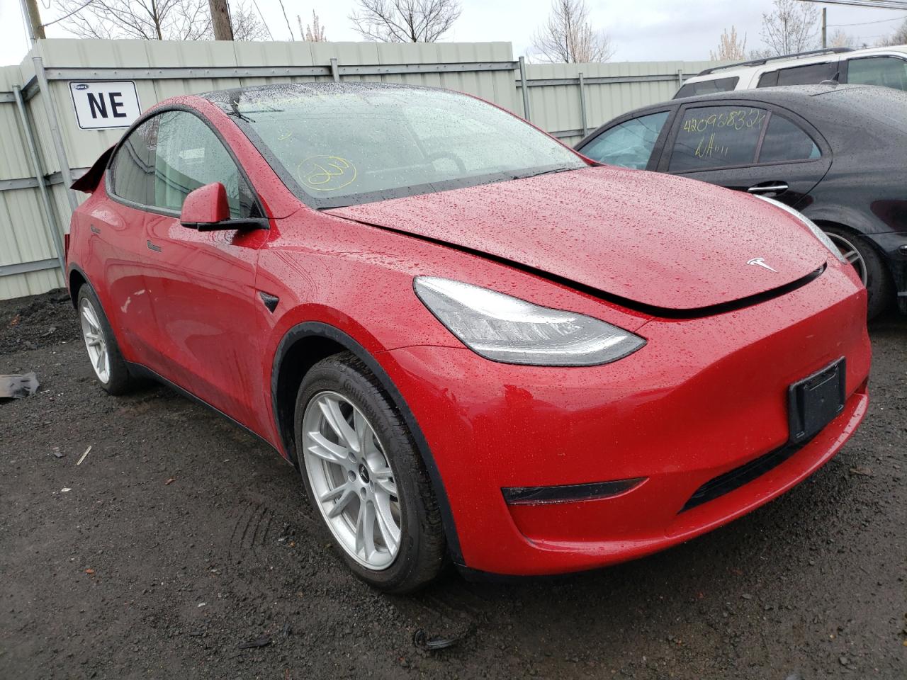 TESLA MODEL Y 2021 with VIN 5YJYGDEE4MF072076 - Photo from auction