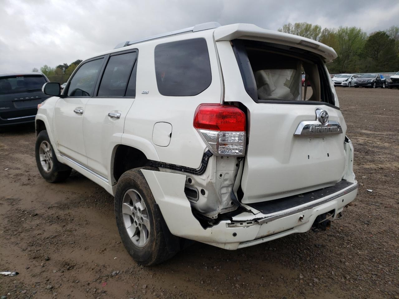 Photo 3 from auction – 2012 TOYOTA 4RUNNER SR with VIN JTEZU5JR3C5043336