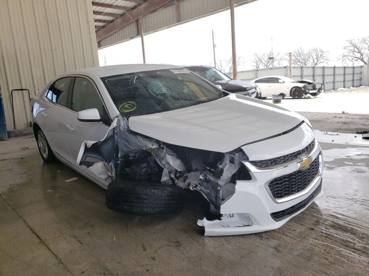 CHEVROLET MALIBU 1LT 2015 with VIN 1G11C5SL8FF195652 - Photo from auction