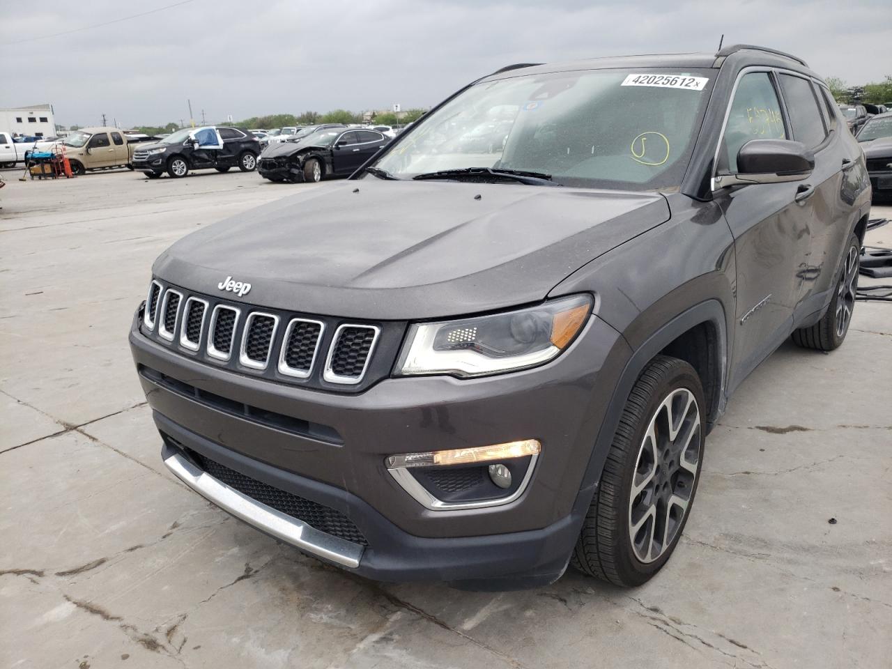 Photo 2 from auction – 2018 JEEP COMPASS LI with VIN 3C4NJCCB2JT228717