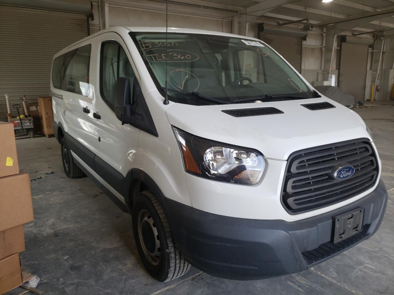 Photo 1 from auction – 2017 FORD TRANSIT T- with VIN 1FTYR1YM9HKB31871