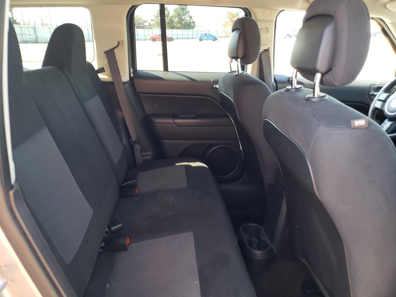 Photo 6 from auction – 2016 JEEP PATRIOT SP with VIN 1C4NJRBB4GD654024