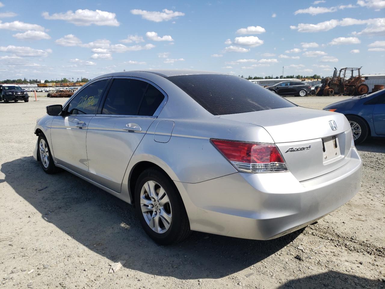 Photo 3 from auction – 2008 HONDA ACCORD LXP with VIN JHMCP26438C023098