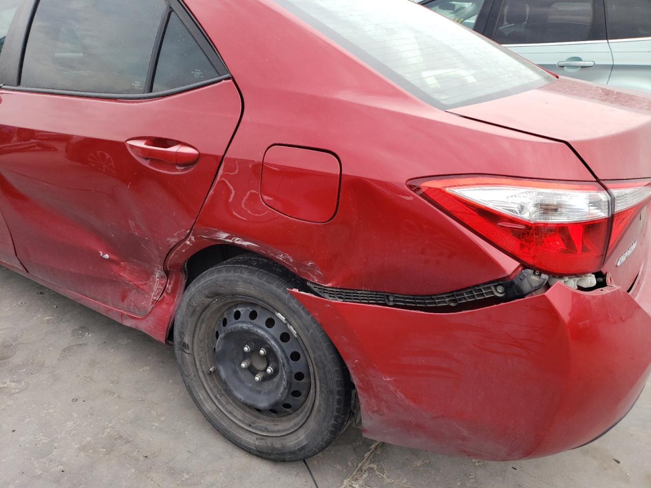 Photo 9 from auction – 2015 TOYOTA COROLLA L with VIN 5YFBURHE2FP189220