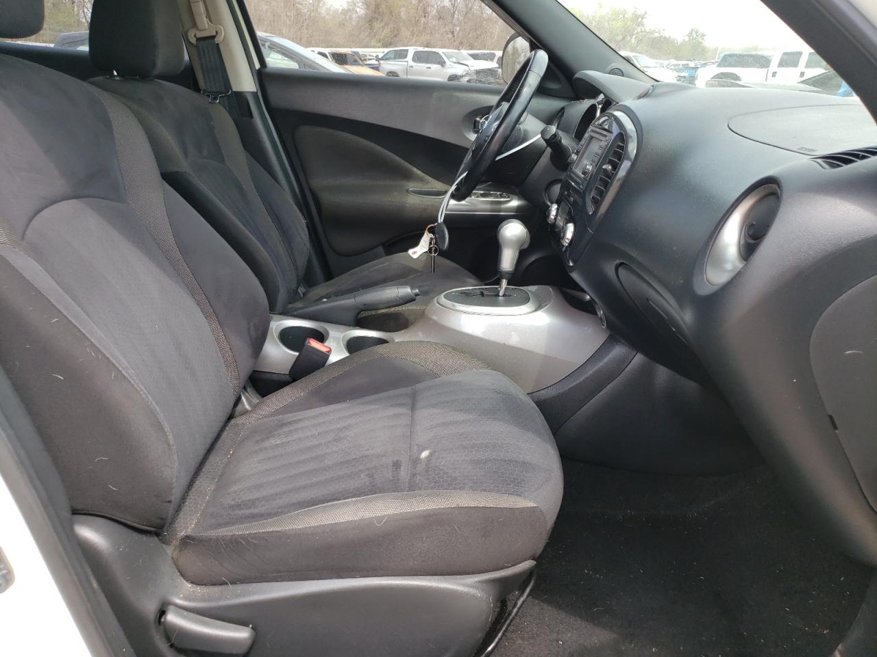 Photo 5 from auction – 2011 NISSAN JUKE S with VIN JN8AF5MR0BT011997