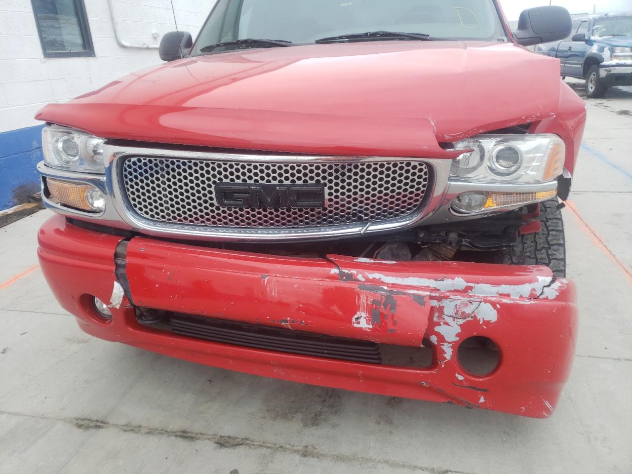 Photo 9 from auction – 2005 GMC NEW SIERRA with VIN 1GTEK19B85E342137