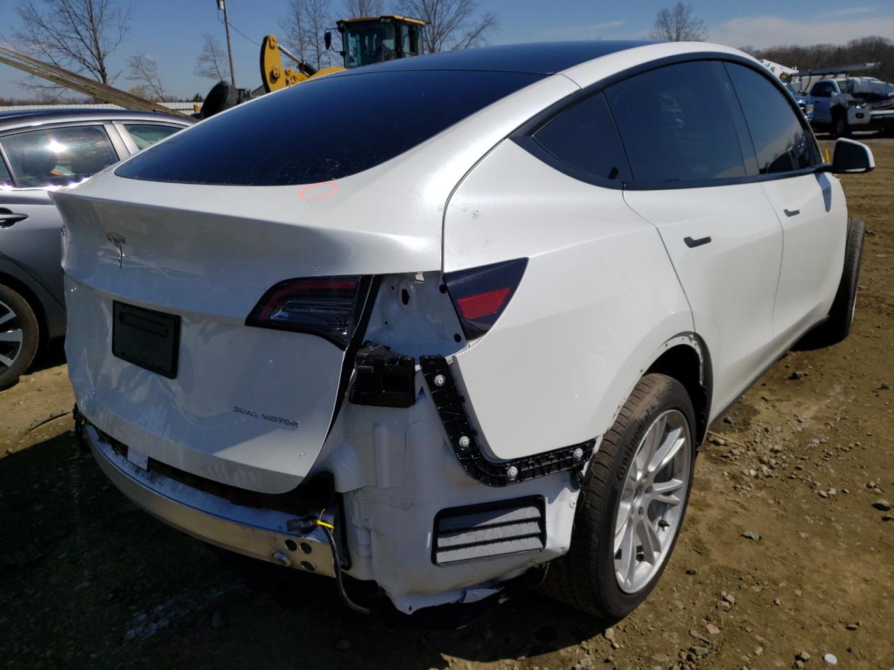 Photo 4 from auction – 2021 TESLA MODEL Y with VIN 5YJYGDEE1MF099817