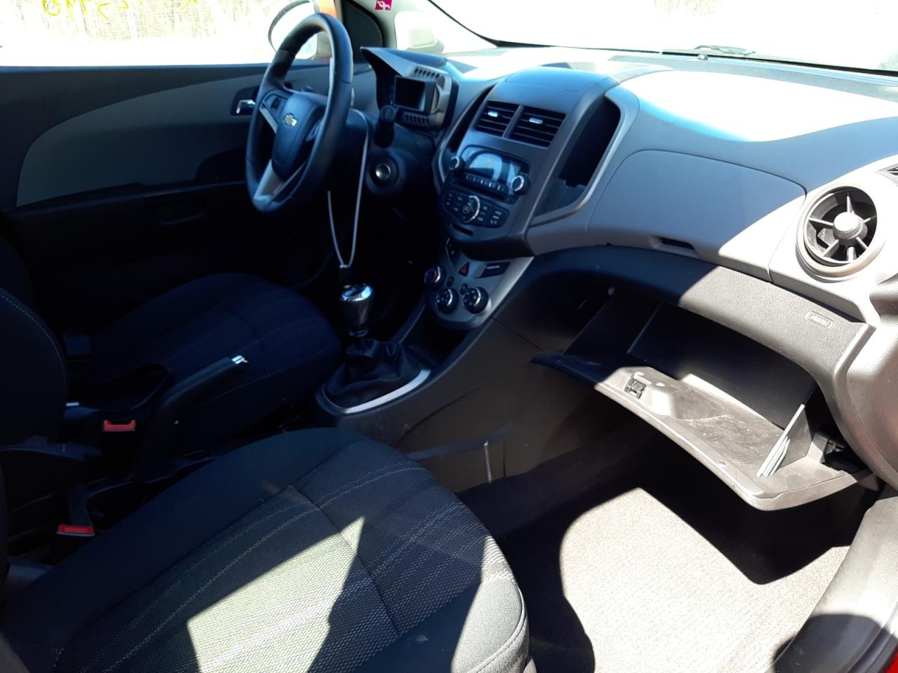 Photo 5 from auction – 2012 CHEVROLET SONIC LT with VIN 1G1JD6SH5C4125905