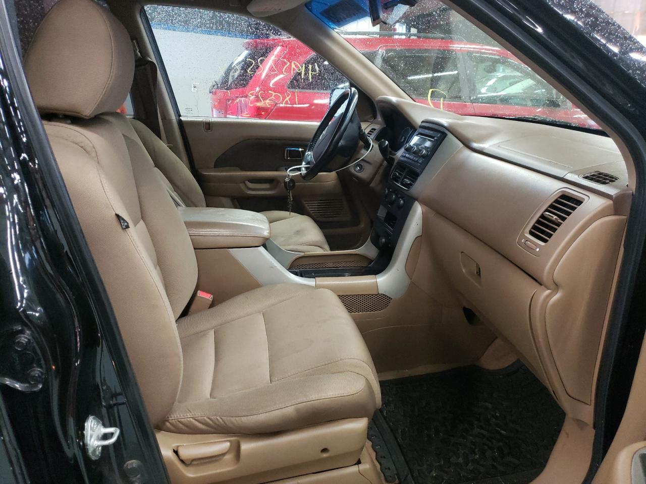 Photo 5 from auction – 2008 HONDA PILOT VP with VIN 5FNYF18288B037825