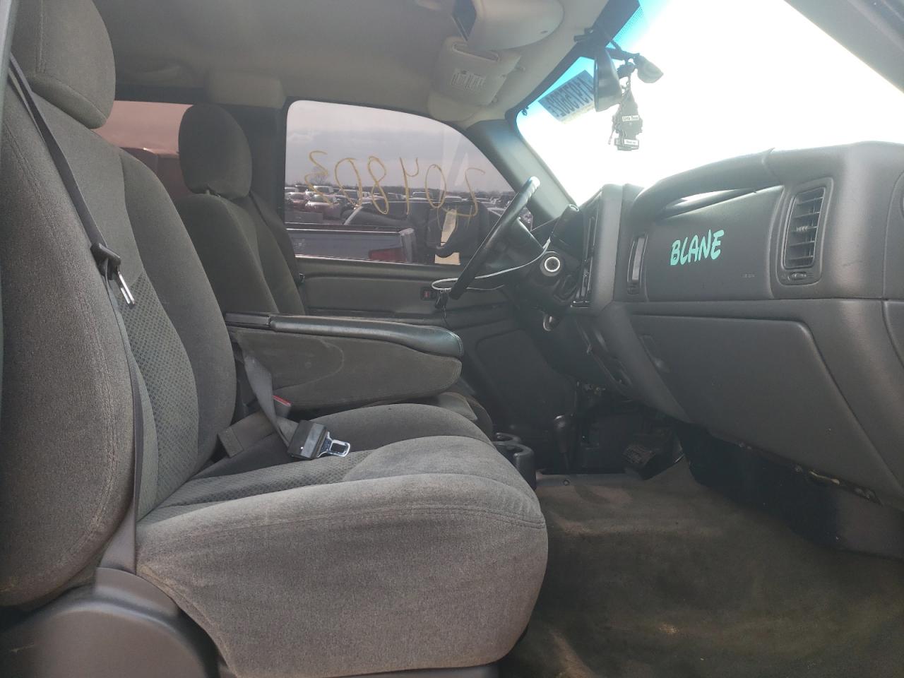 Photo 5 from auction – 2006 CHEVROLET SILVERADO with VIN 1GCEK19Z26Z227136