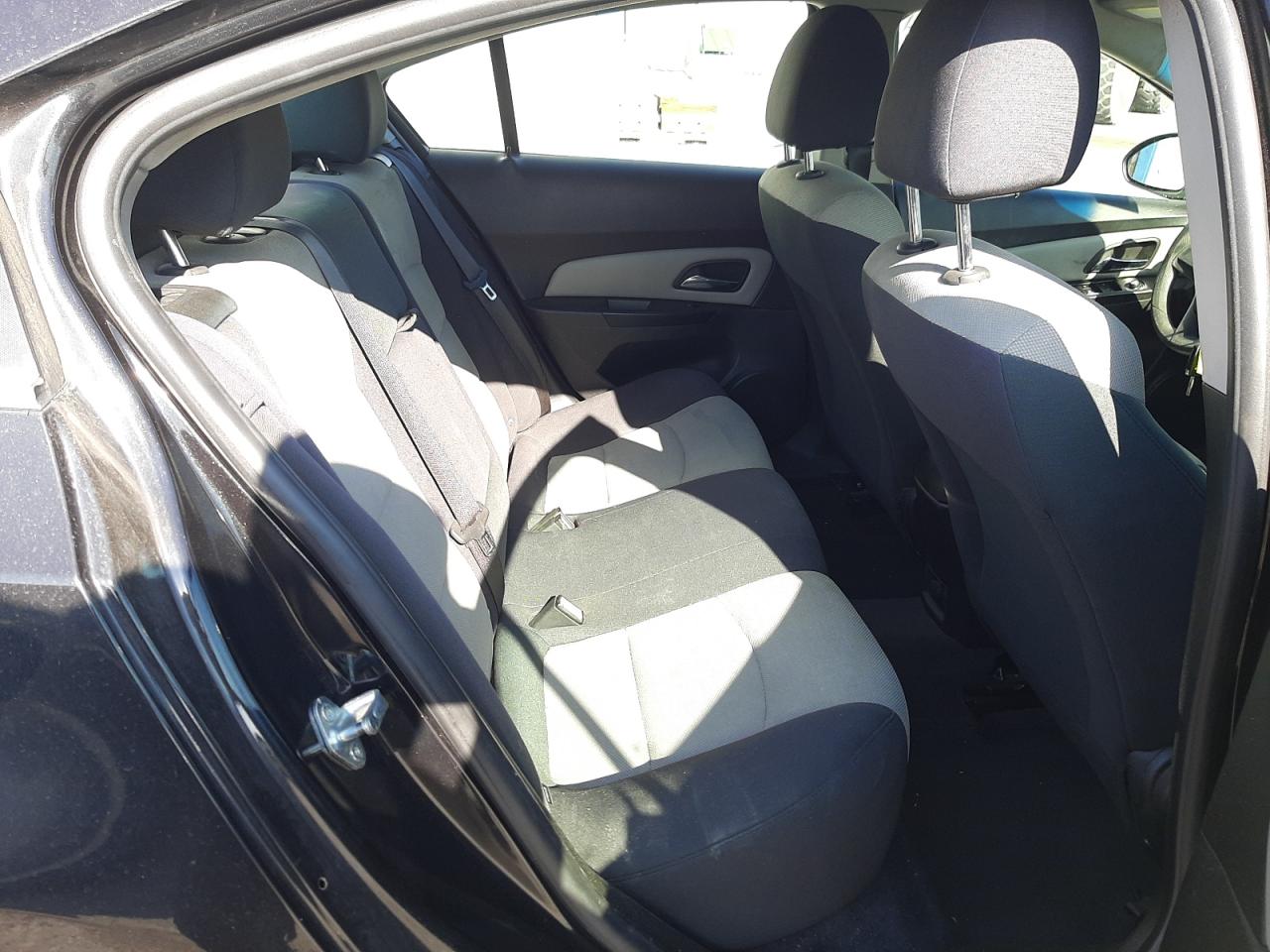 Photo 6 from auction – 2012 CHEVROLET CRUZE LS with VIN 1G1PC5SH6C7254709