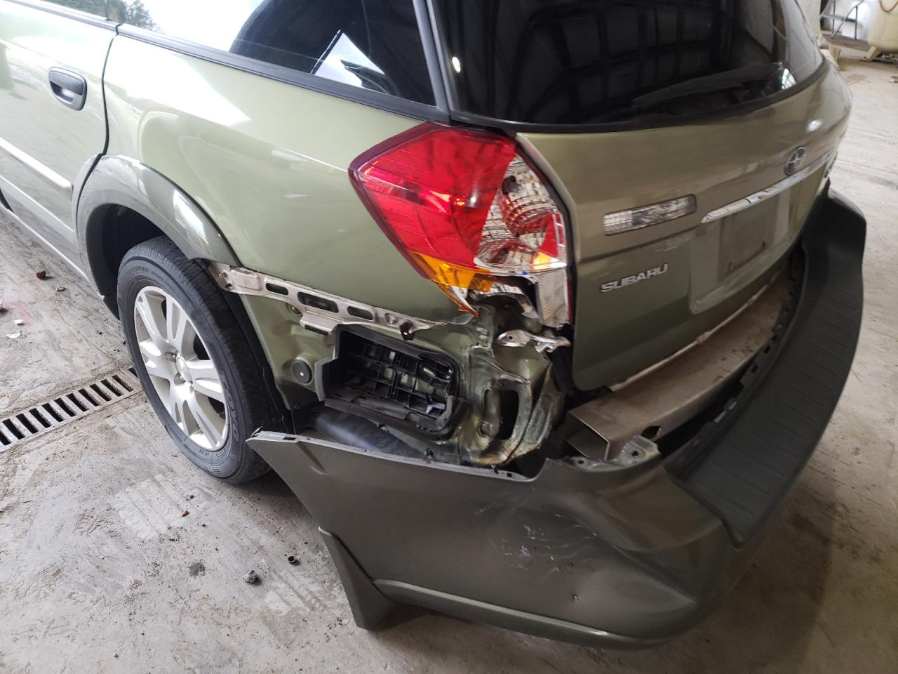 Photo 9 from auction – 2005 SUBARU LEGACY OUT with VIN 4S4BP61C657379631