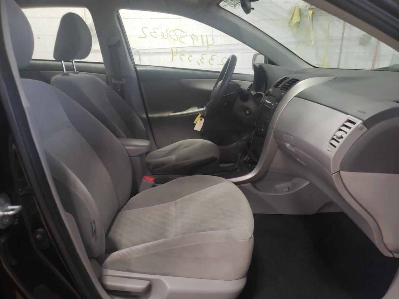 Photo 5 from auction – 2009 TOYOTA COROLLA BA with VIN JTDBL40E799074463